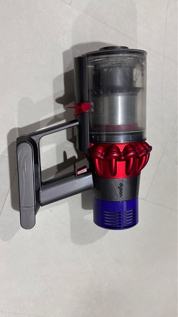 Dyson vacuum V10, TV & Home Appliances, Vacuum Cleaner & Housekeeping