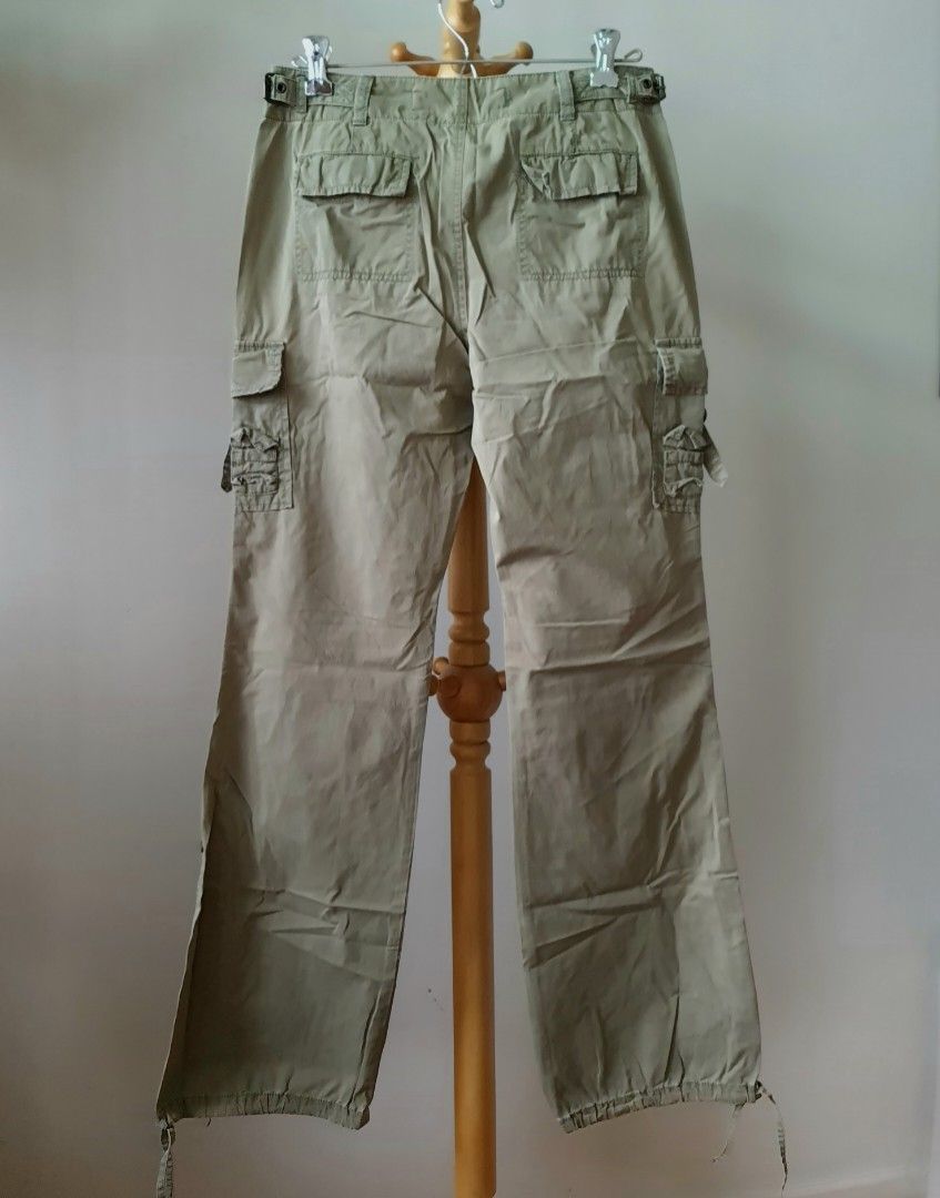 Express women 8 pocket cargo pants