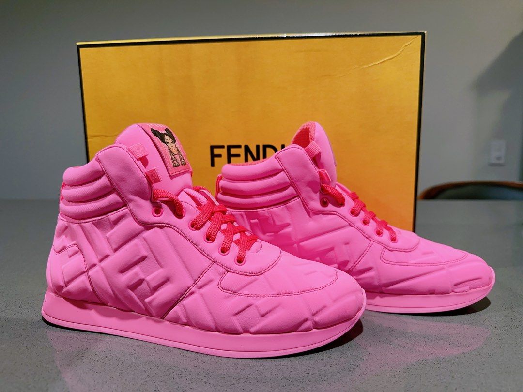 Nike hotsell x fendi