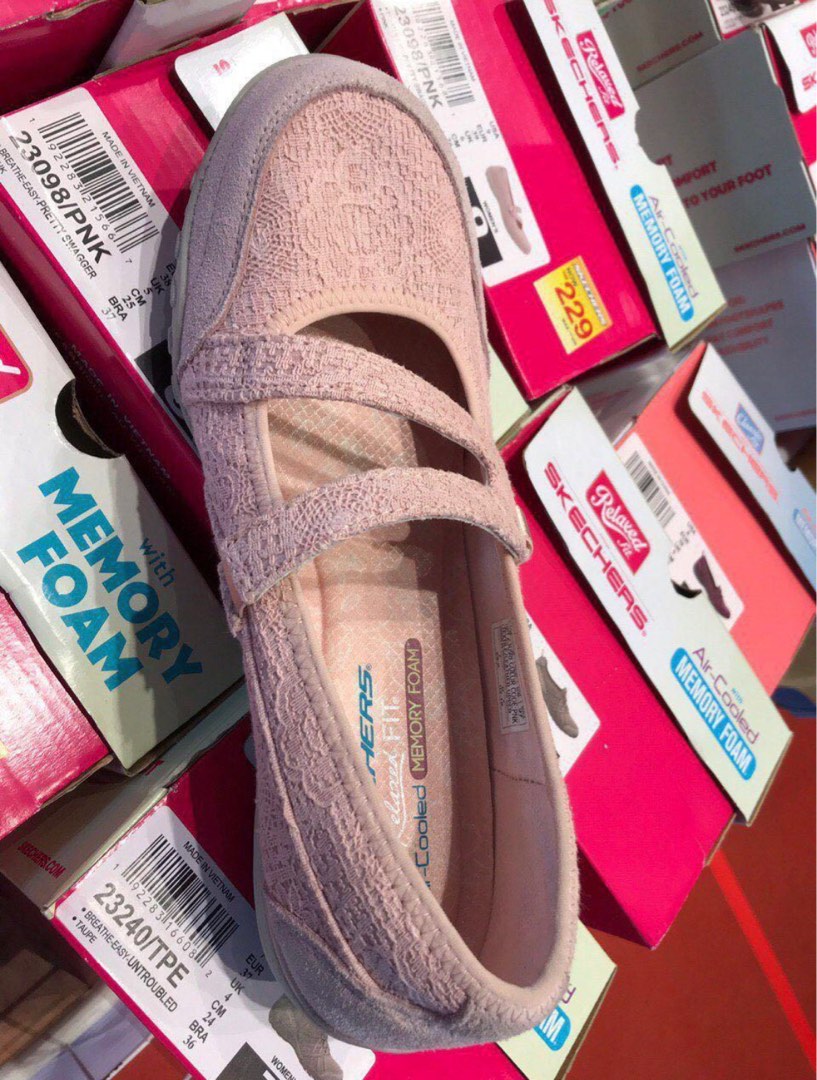 Skechers breathe easy pretty swagger clearance