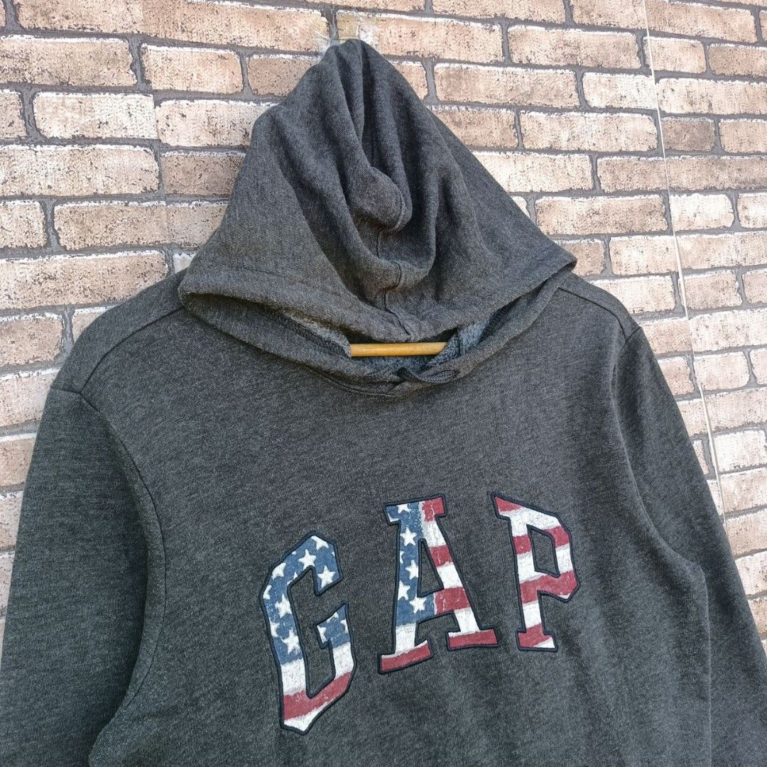 Gap hoodie american flag hotsell