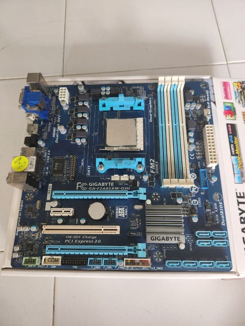 Gigabyte FM2 MicroATX Motherboard Free CPU