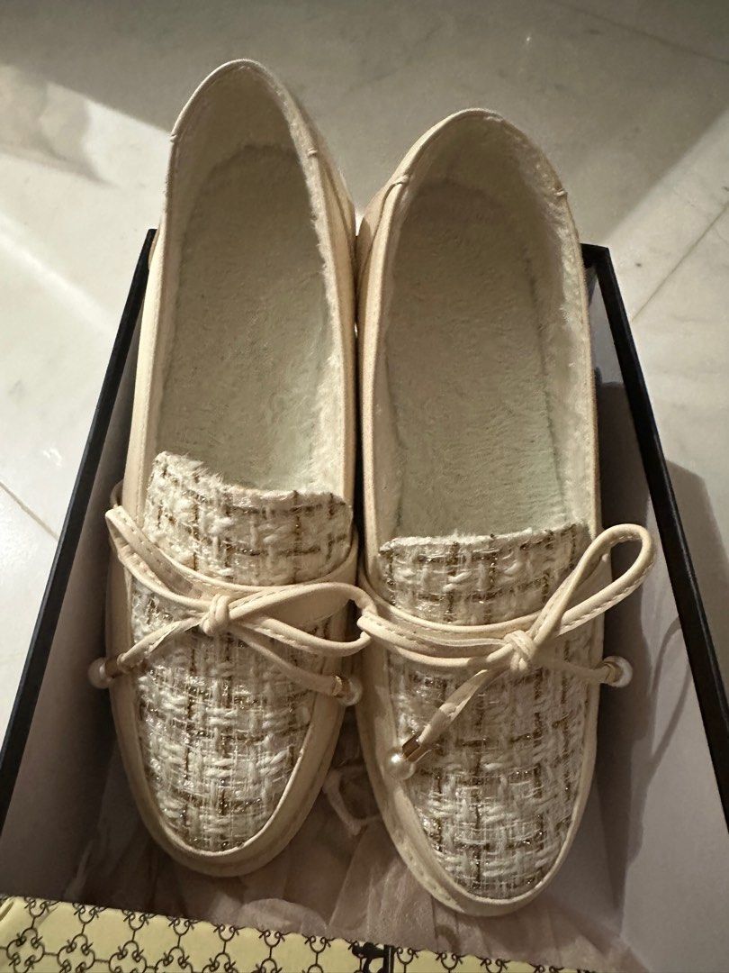 Versatile Soft Sole Slip On Tweed Loafers