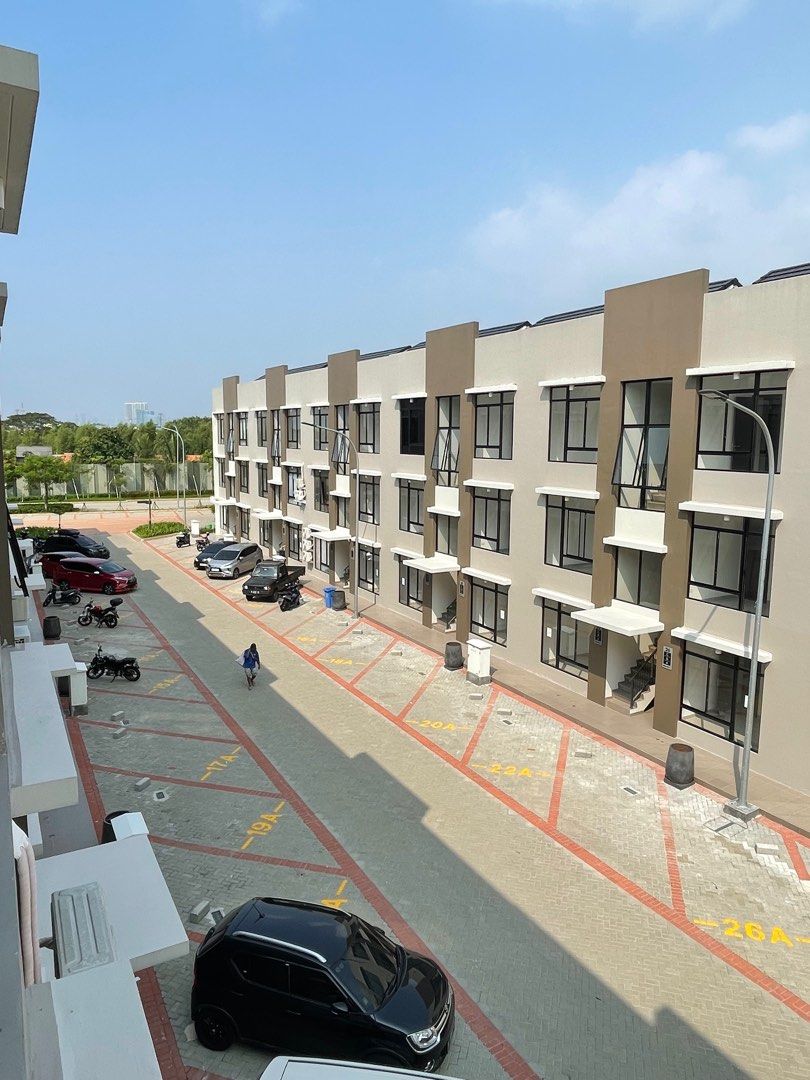 DIJUAL CEPAT, Green Royal Jakarta Barat (Unit Baru Condo House Agung