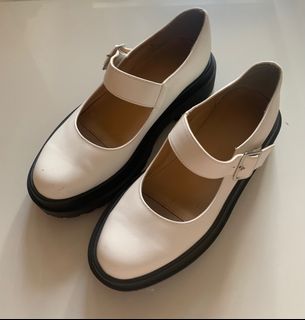 （分類：）位於 。 由 nusss23 提交（商品編號 1239762450，圖片 1）。簡介： 。