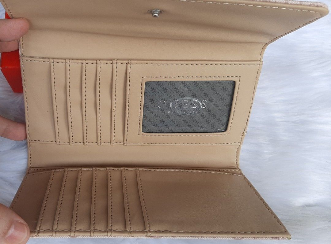 GUESS MEDIUM TRIFOLD WALLET WITH BOX MONO PINK on Carousell