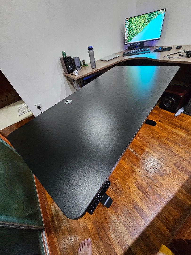 Height Adjustable Table Standing Desk Good Deal!!!, Furniture & Home