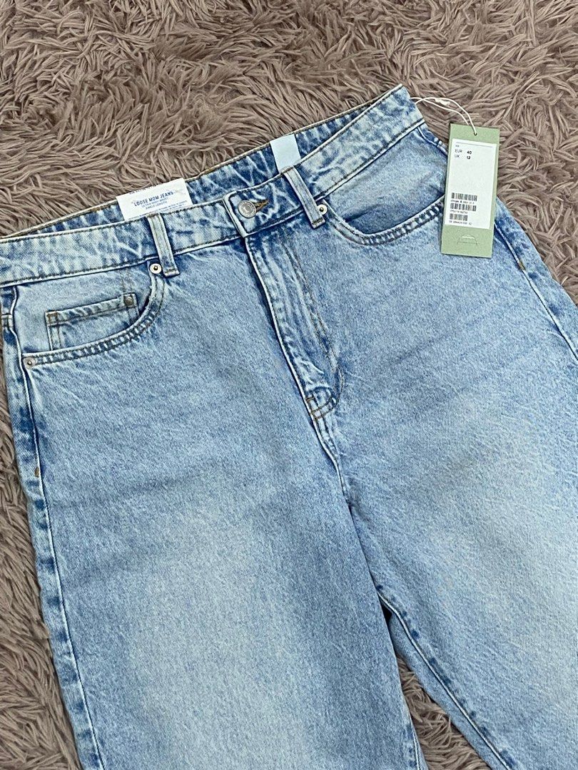 H&M Mom Loose-fit Ultra High Jeans