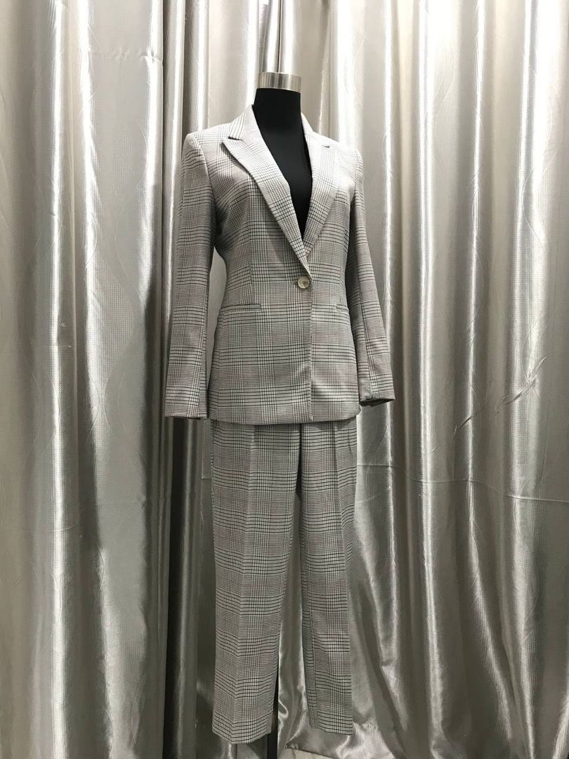H&m suits womens deals