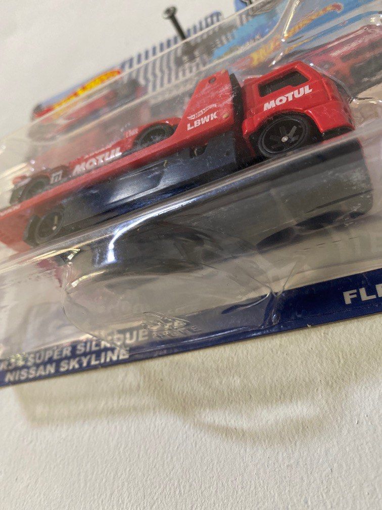 Hot Wheels Premium Team Transport, Hobbies & Toys, Toys & Games on ...