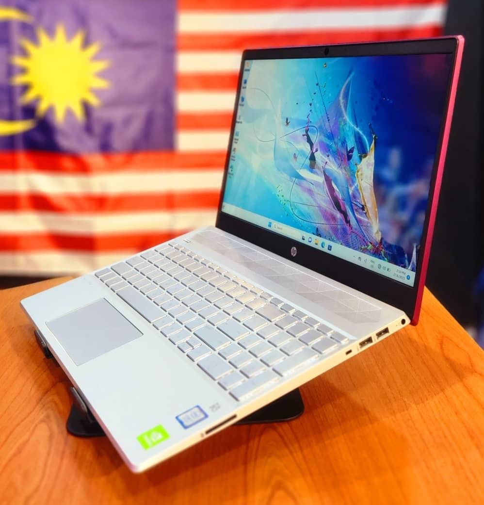 Hp pavilion i7 hotsell 8th generation 16gb ram