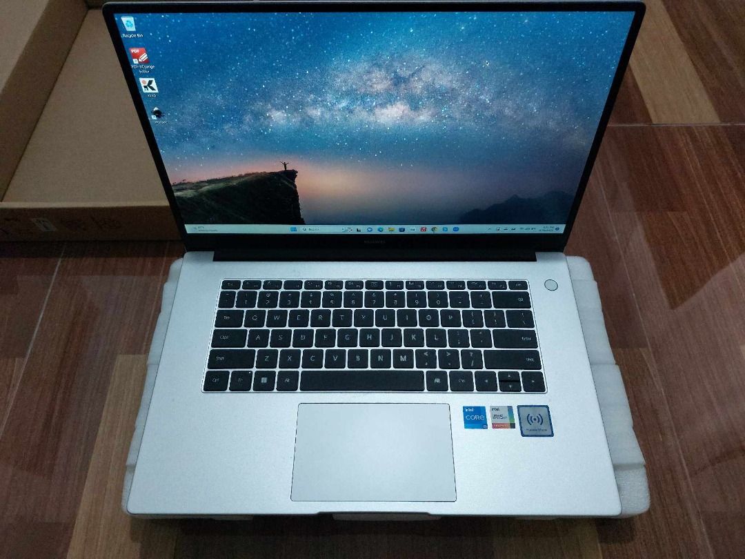Huawei Matebook D15 under warranty March 2025 I51155G7 (11th gen