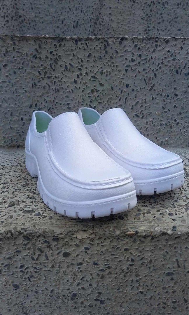 Iguanas best sale sandals price