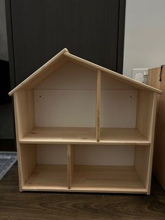 (Category: ) located in . Submitted by floatflutterfly (Listing ID 1239729956, Image 1). Description: .
