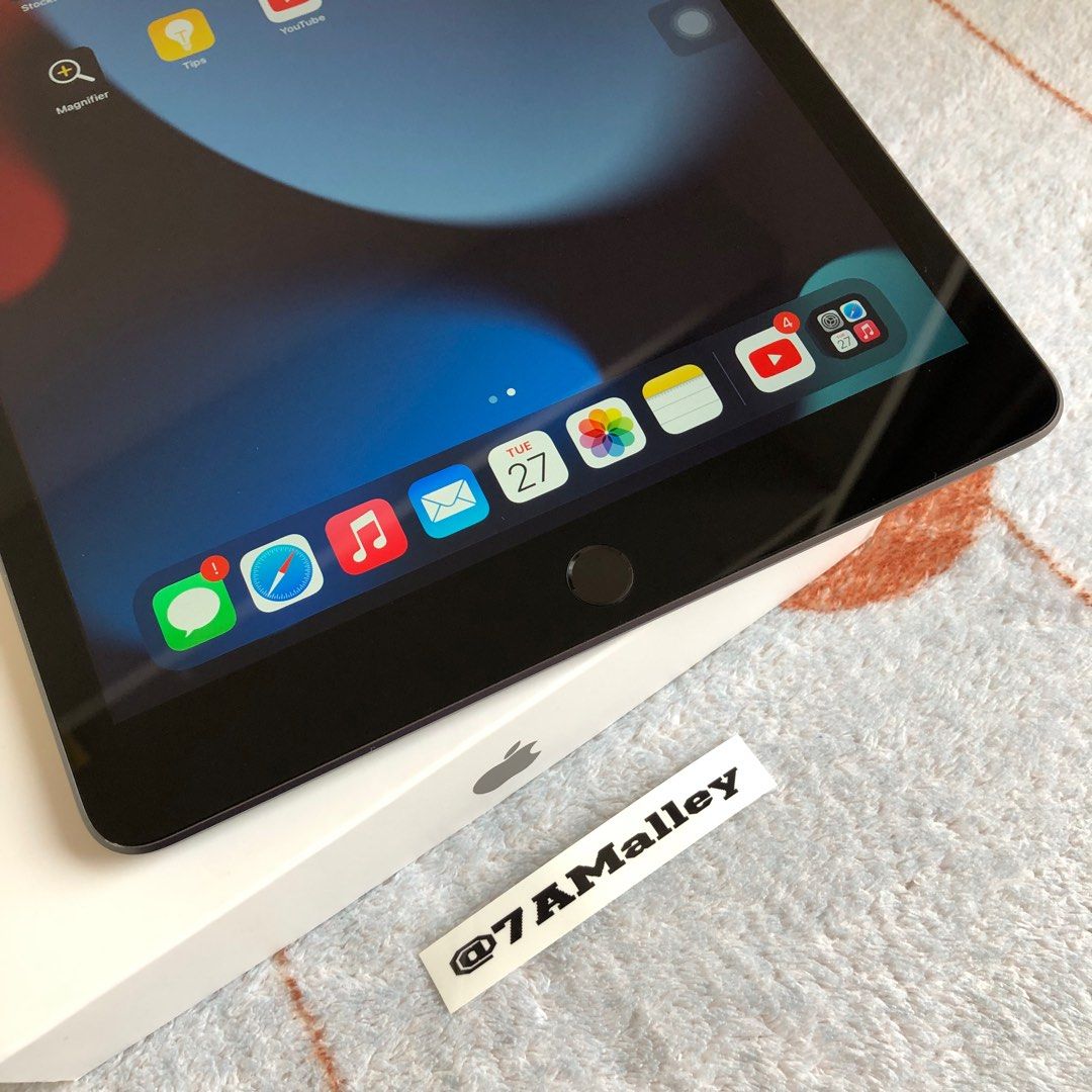 YouTube 利用可iPad Air 32GB iPad - ケース付きYouTube 利用可能iPad