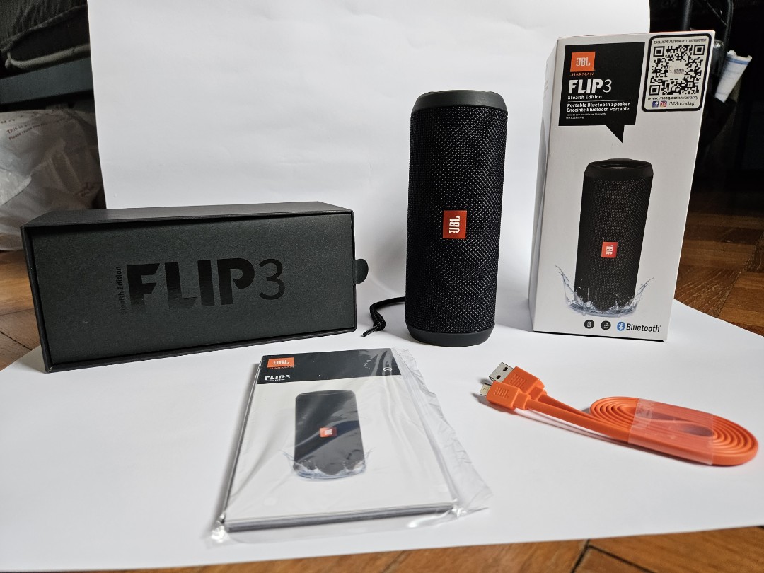 JBL Flip 3 Stealth Portable Bluetooth Speaker, Black 