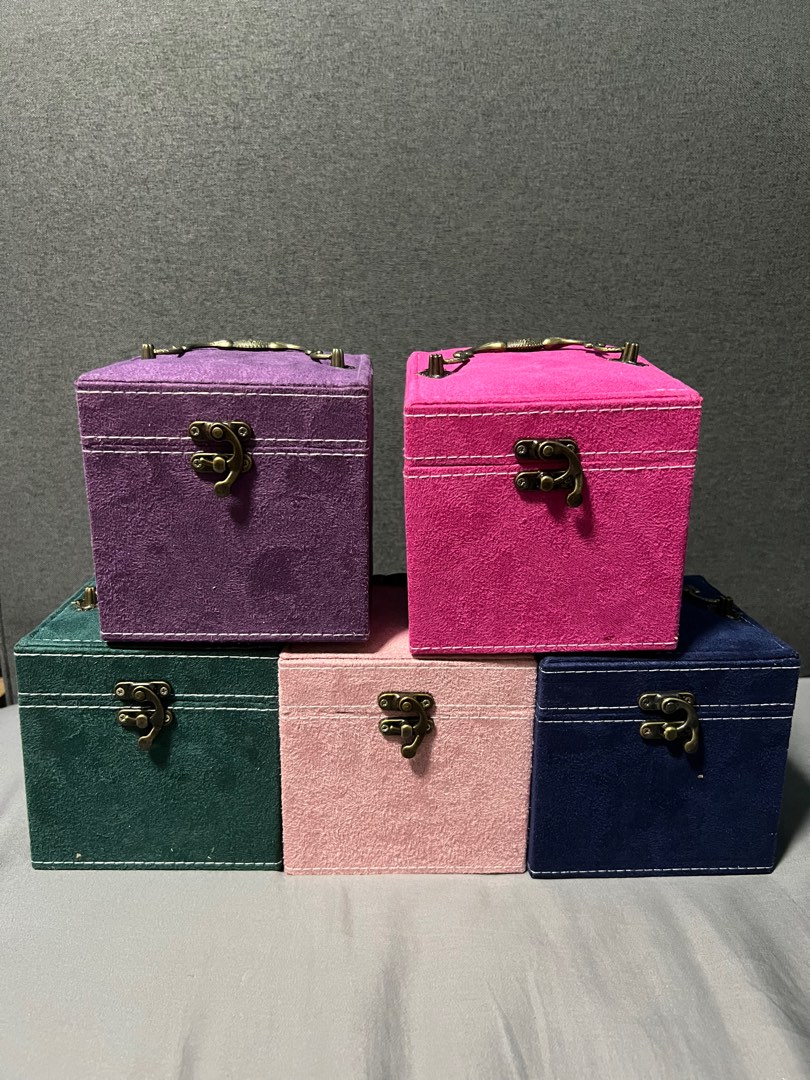 Jewellery Box in Various Colours, Women's Fashion, Jewelry & Organisers