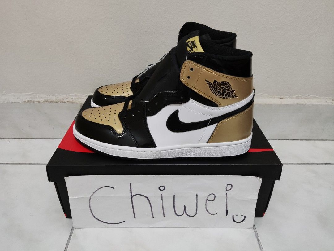 Jordan 1 High Gold Toe (UK9), Men's Fashion, Footwear, Sneakers on