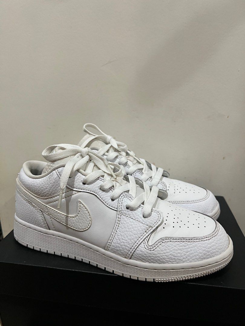 triple white jordans 1
