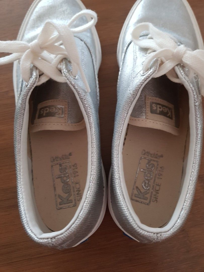 Champion silver sneakers sales