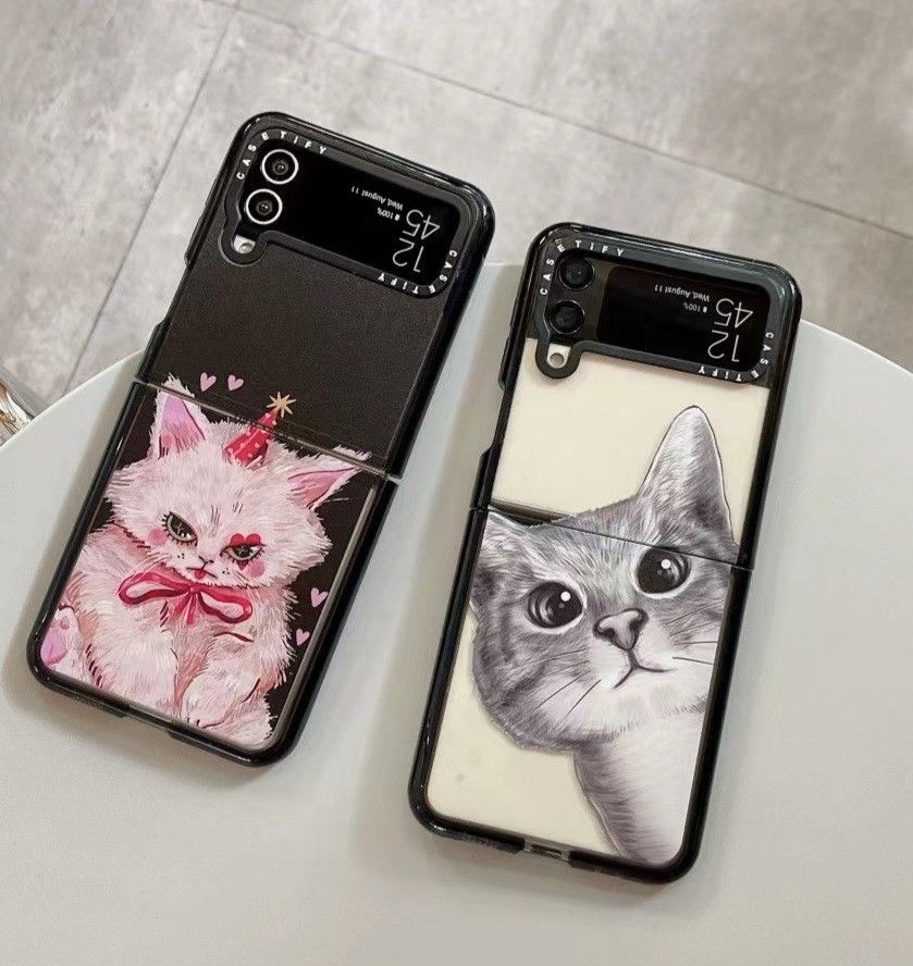 Kitten Samsung Z Flip 3 / 4 Phone Case, Mobile Phones & Gadgets, Mobile &  Gadget Accessories, Cases & Sleeves on Carousell