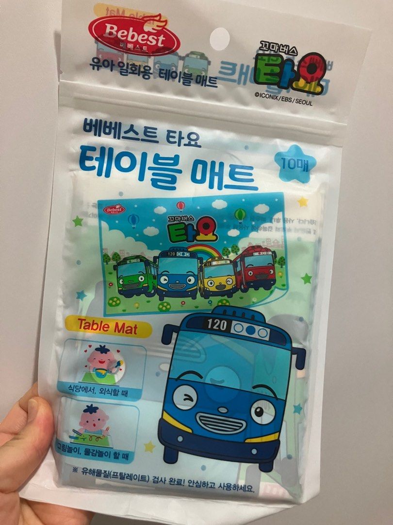 KMom disposable table Mat, Babies & Kids, Nursing & Feeding, Weaning