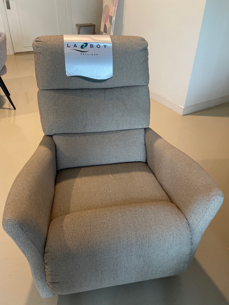 Lazyboy empire recliner 2025