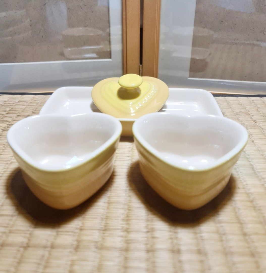 Original Le Creuset Set (Category: Bakeware) located in Rizal. Submitted by missytin (Listing ID 1239802904, Image 1). Description: ORIGINAL LE CREUSET SALE!!! MARKED DOWN FROM 1,500 NOW @ PHP1,250 LAST PRICE POSTED ‼️‼️ LALAMOVE GCASH NO JOY RESERVERS PLEASE.