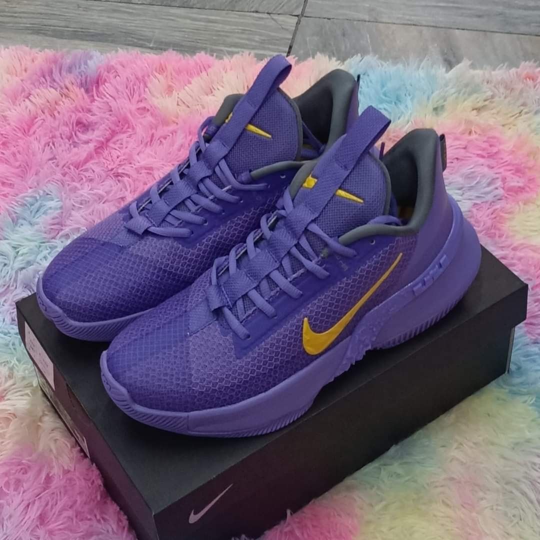 Nike Lebron 17 Lakers edition 9US, Men's Fashion, Footwear, Sneakers on  Carousell