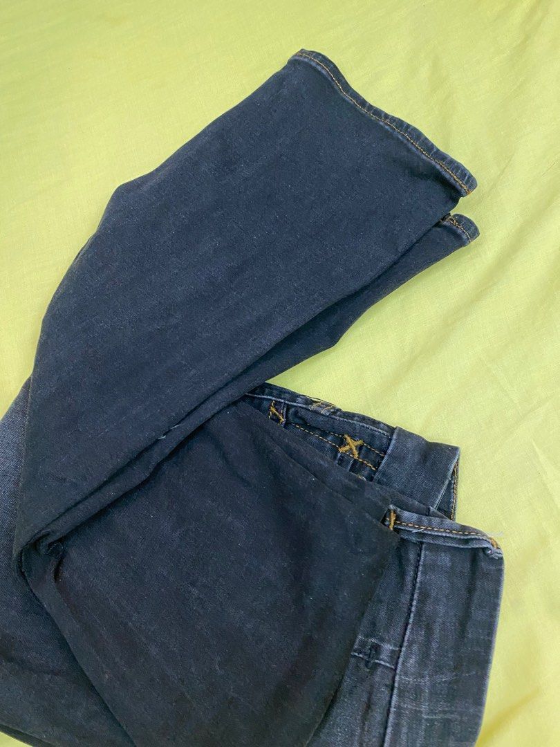 Lee (Category: Jeans) located in Lupao. Submitted by declutterwifme (Listing ID 1239720439, Image 3). Description: Skinny bell bottoms .