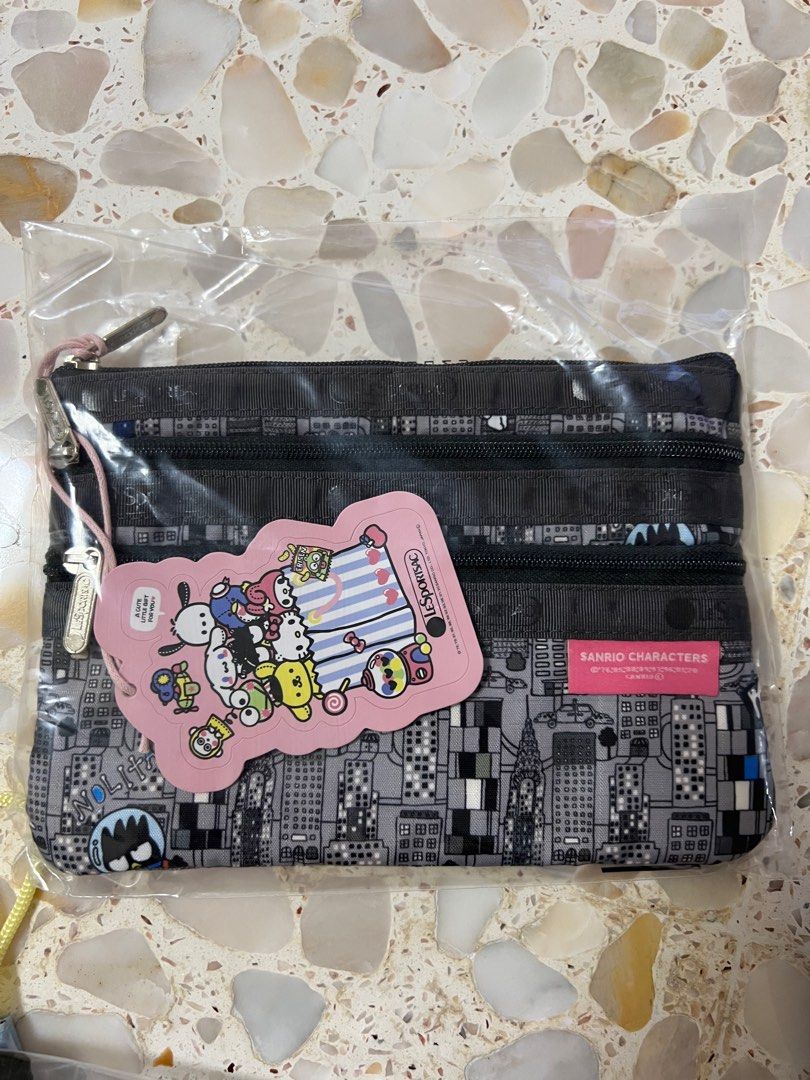 Lesportsac, Women's Fashion, Bags & Wallets, Purses & Pouches on Carousell