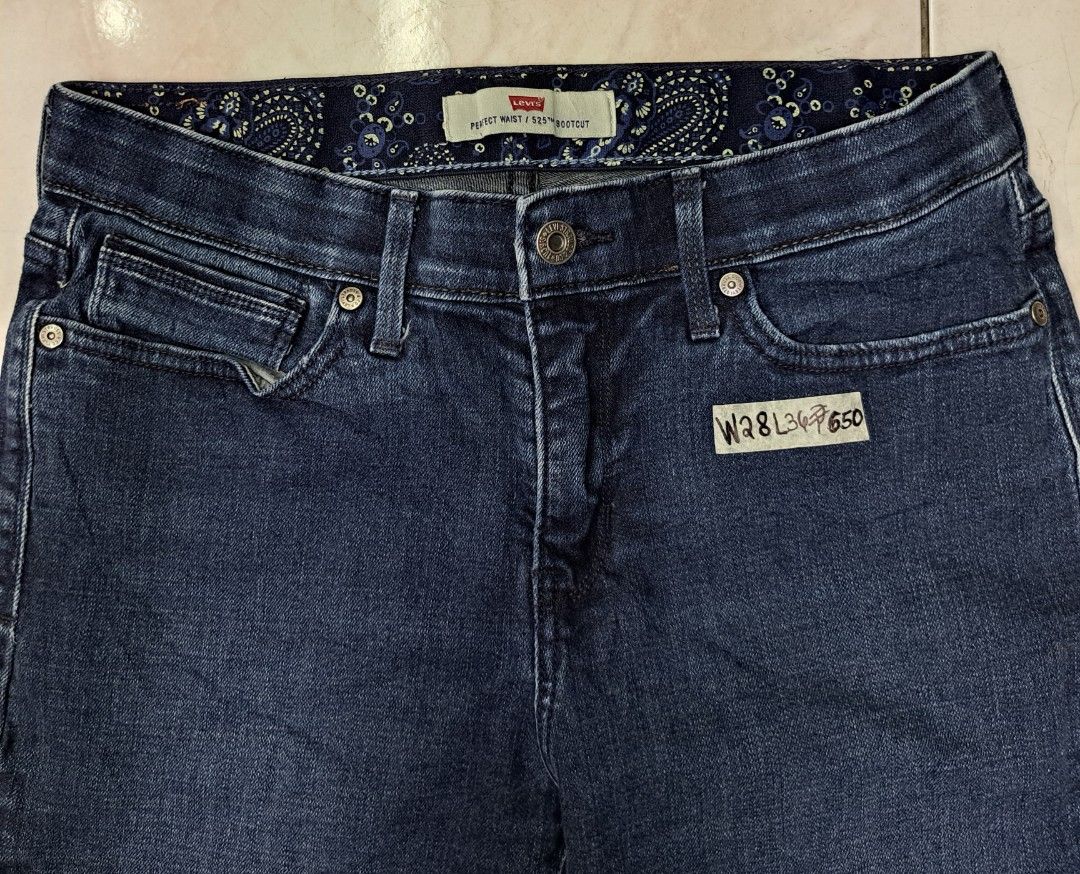 levis 525 perfect waist