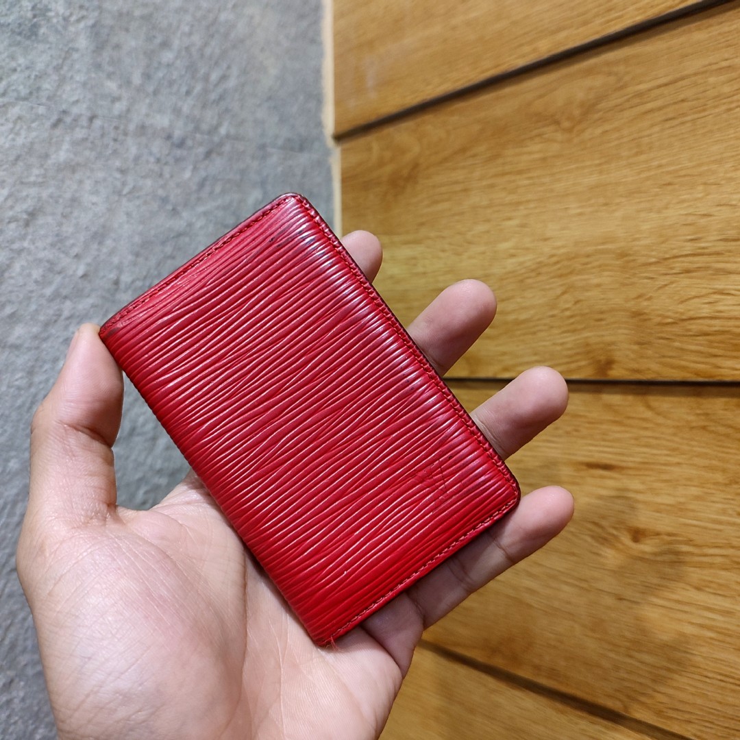 Saffiano & Epi Leather Vertical Bifold Pocket Organizer -  Hong Kong