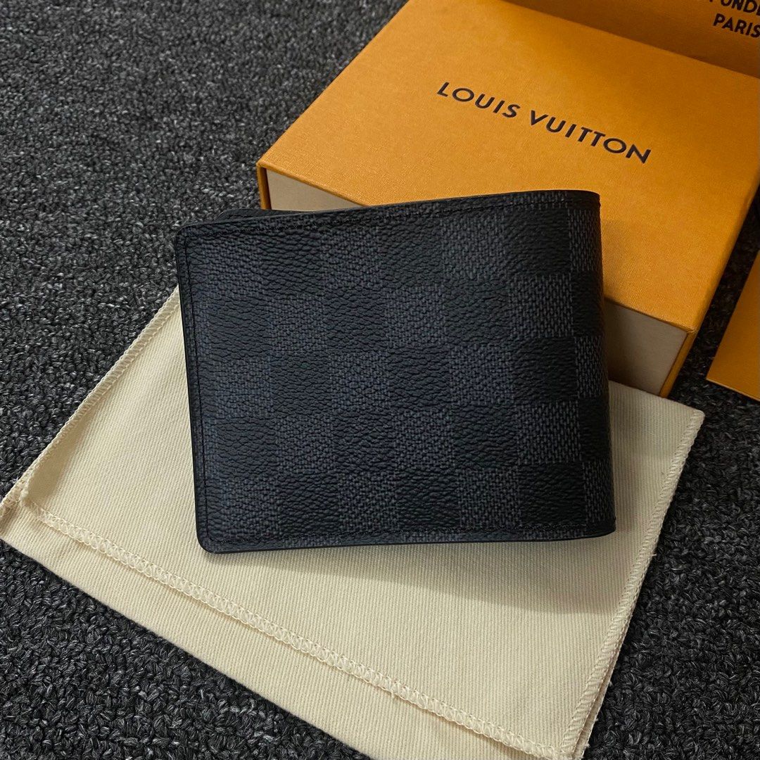 Legit check for Louis Vuitton Damier Graphite Multiple Wallet