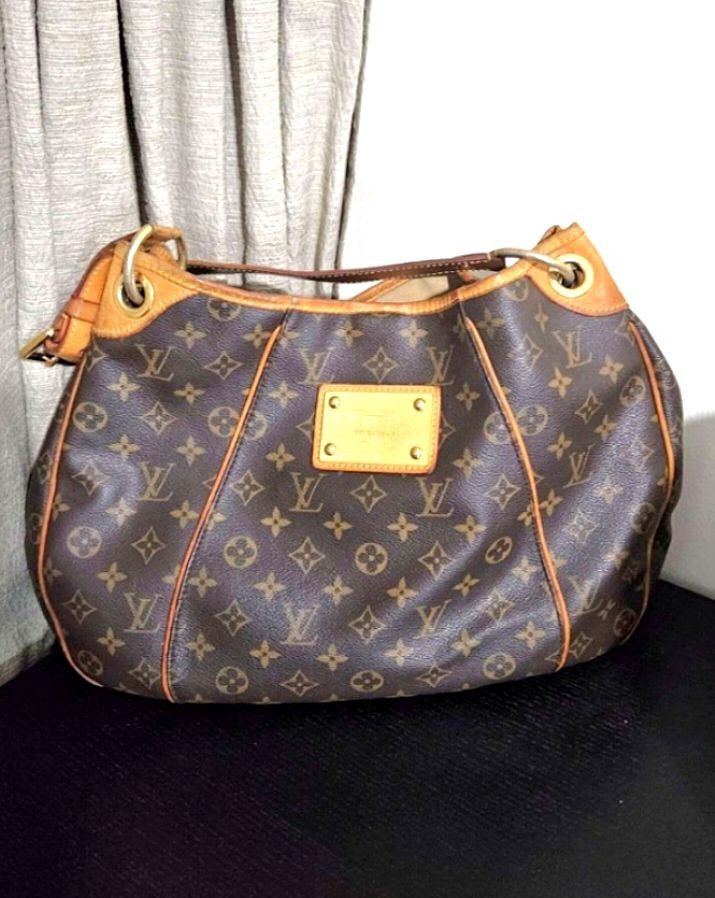 Louis Vuitton Brown Galliera PM Bag – The Closet