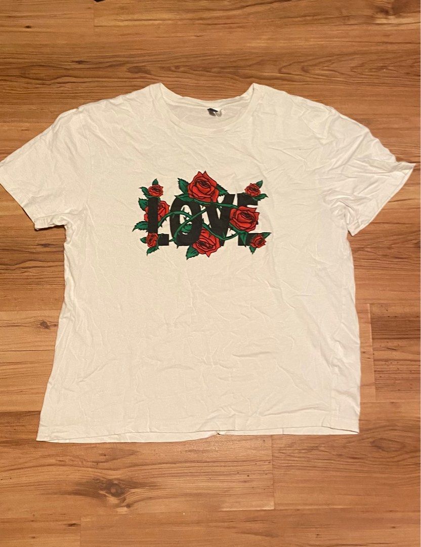 Love t shirt h&m deals