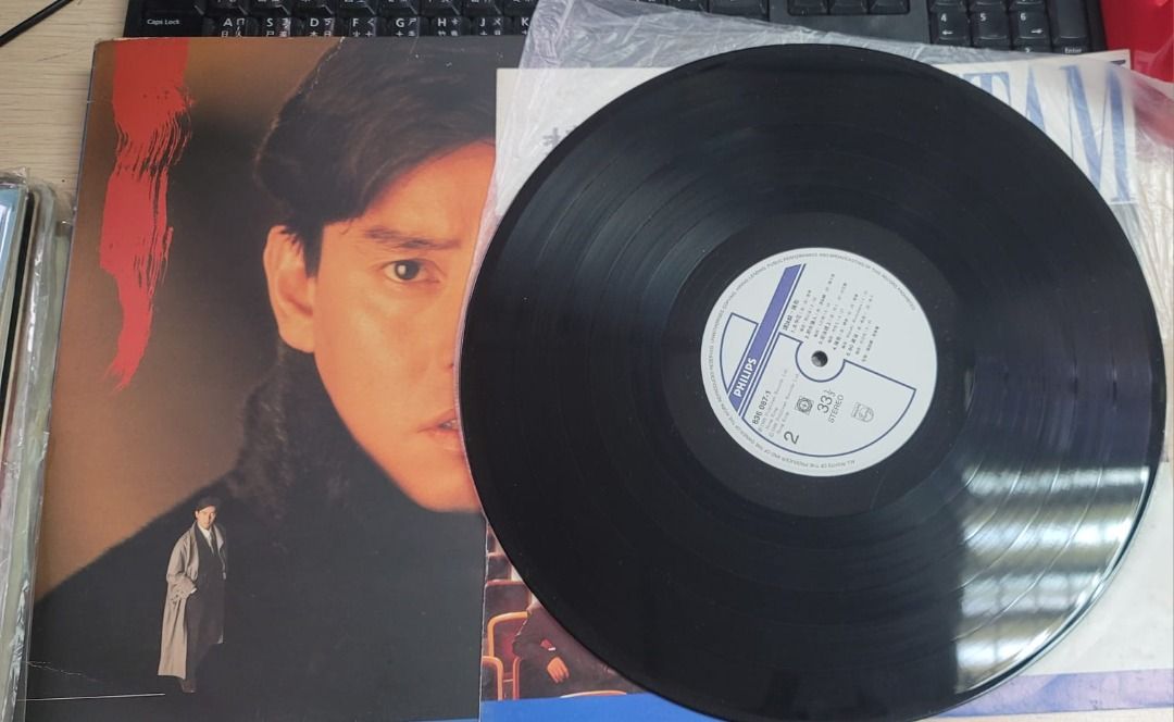 LP 黑膠碟無花譚詠麟擁抱1988舊版唱片粵語大碟附Alan Tam 相集歌詞書