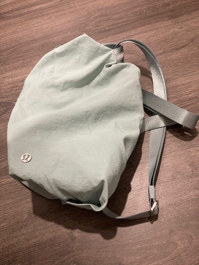 Lululemon sales shoe bag