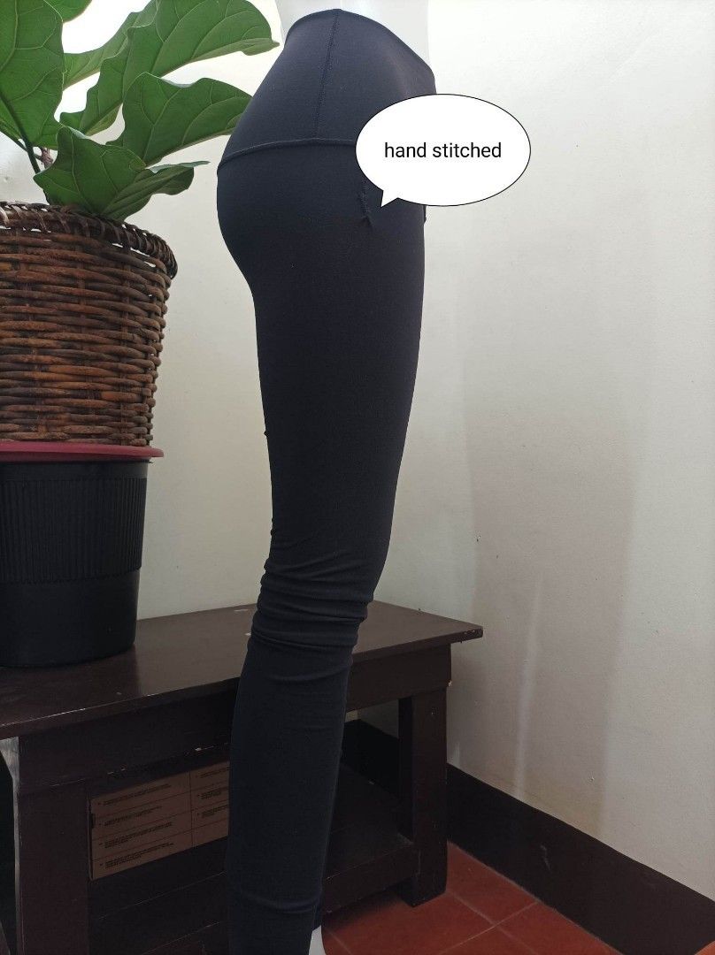 Lululemon (size 2) Leggings, Women's Fashion, Activewear on Carousell