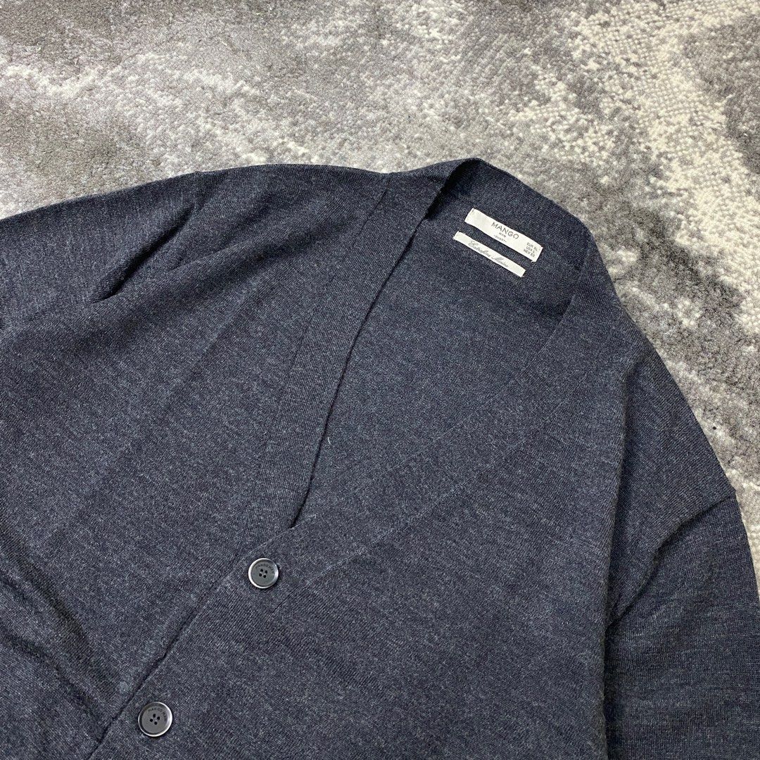 Mango Man Cardigan Charcoal, Fesyen Pria, Pakaian , Baju Luaran di Carousell