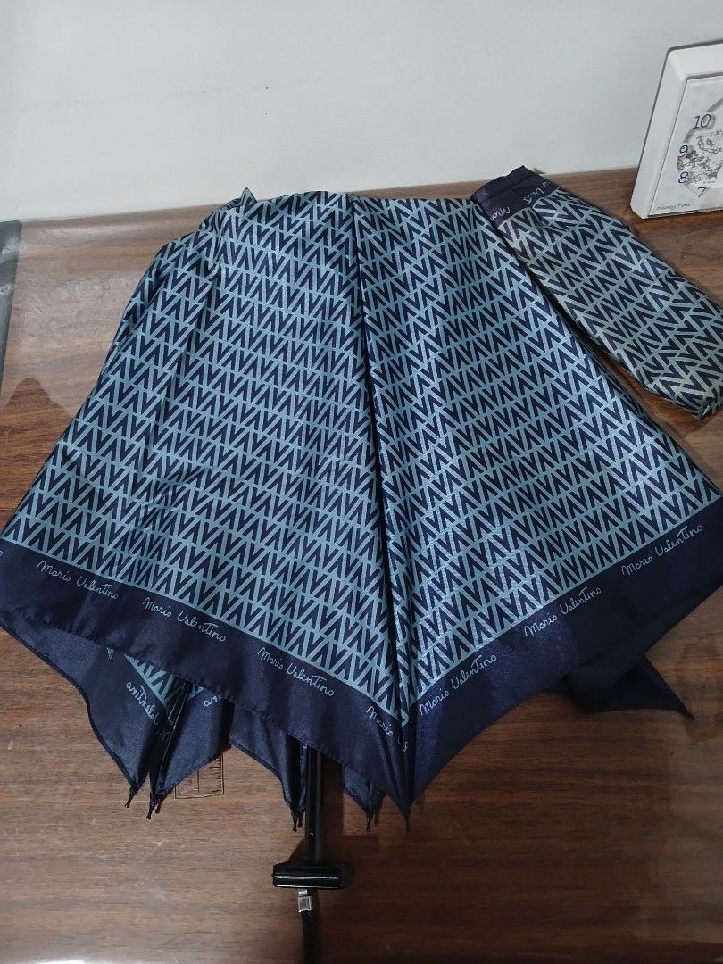 Mario Valentino folding umbrella, used, good condition, from Japan