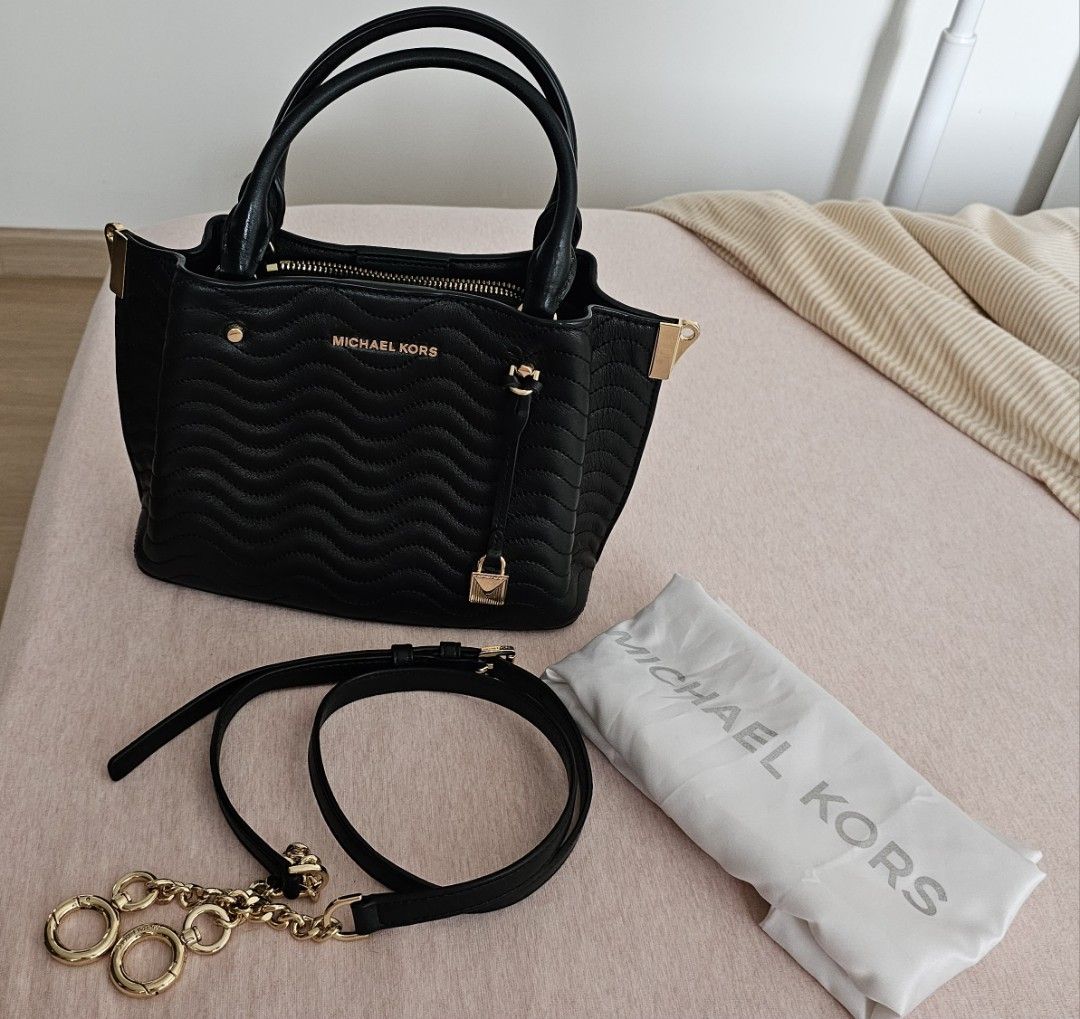 Michael Kors Bag Women s Fashion Bags Wallets Shoulder Bags