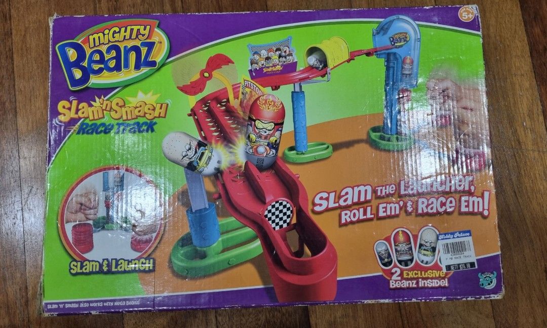 Mighty beanz video shop game