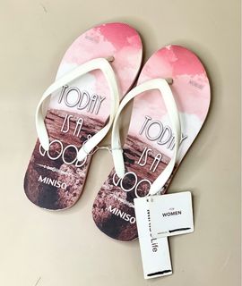(Kategori: ) berada di . Dikirim oleh boutiquesanimees (ID iklan 1239749843, Gambar 1). Deskripsi: .