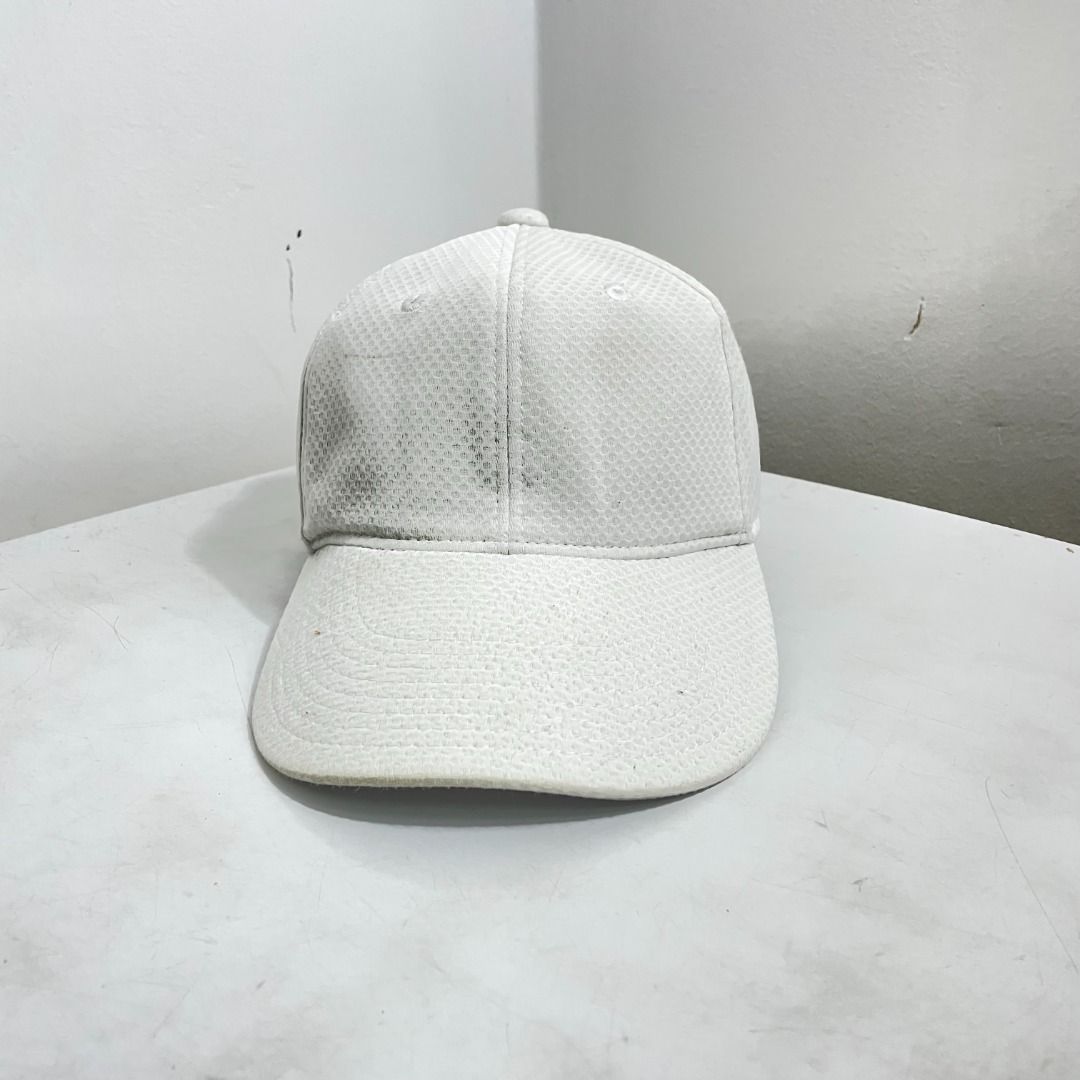 Medium fitted hot sale hat size