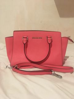 (Category: ) located in . Submitted by sheilla09 (Listing ID 1239749198, Image 1). Description: .