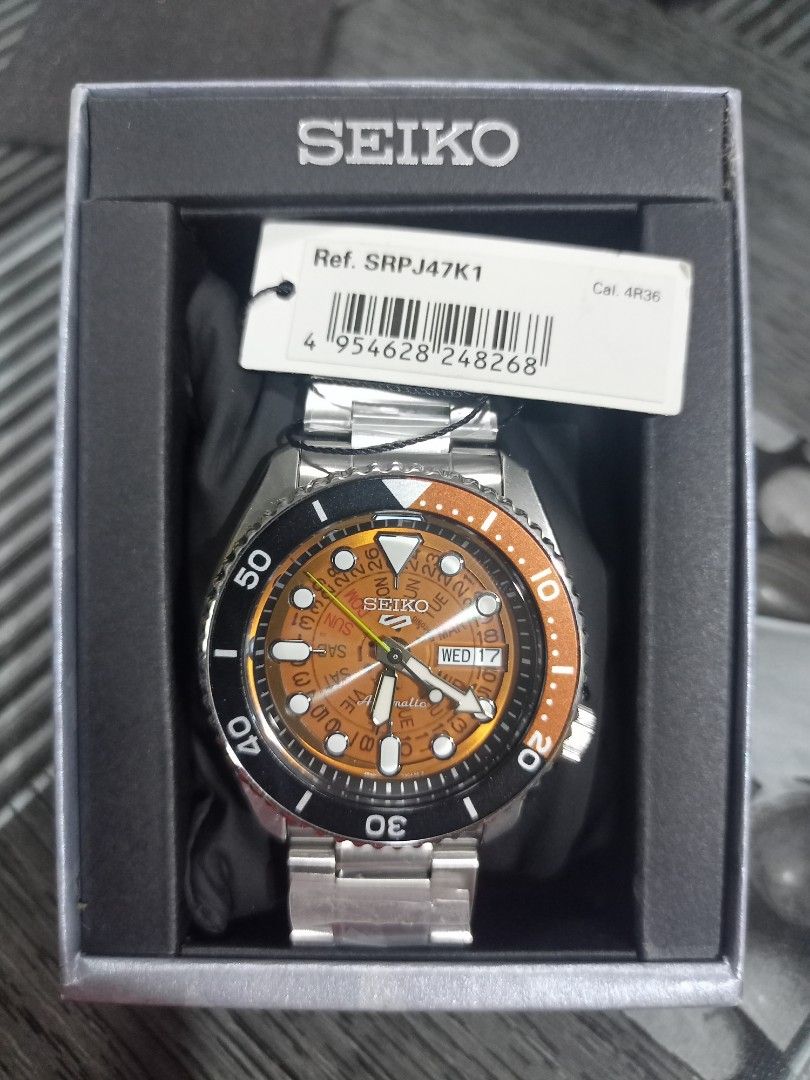 New Seiko 5s Skeleton (Category: Men's Watches) located in Manila. Submitted by AlecsxanderTimeCollection (Listing ID 1214491845, Image 3). Description: Holiday Sale!!! until June 30, 2023 Seiko Skeleton ⌚ Brandnew/Complete Inclusion SRPJ47K1 - Orange PM for Inquiries 🙂.