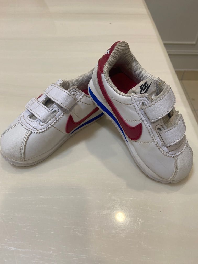 All white on sale nike cortez junior