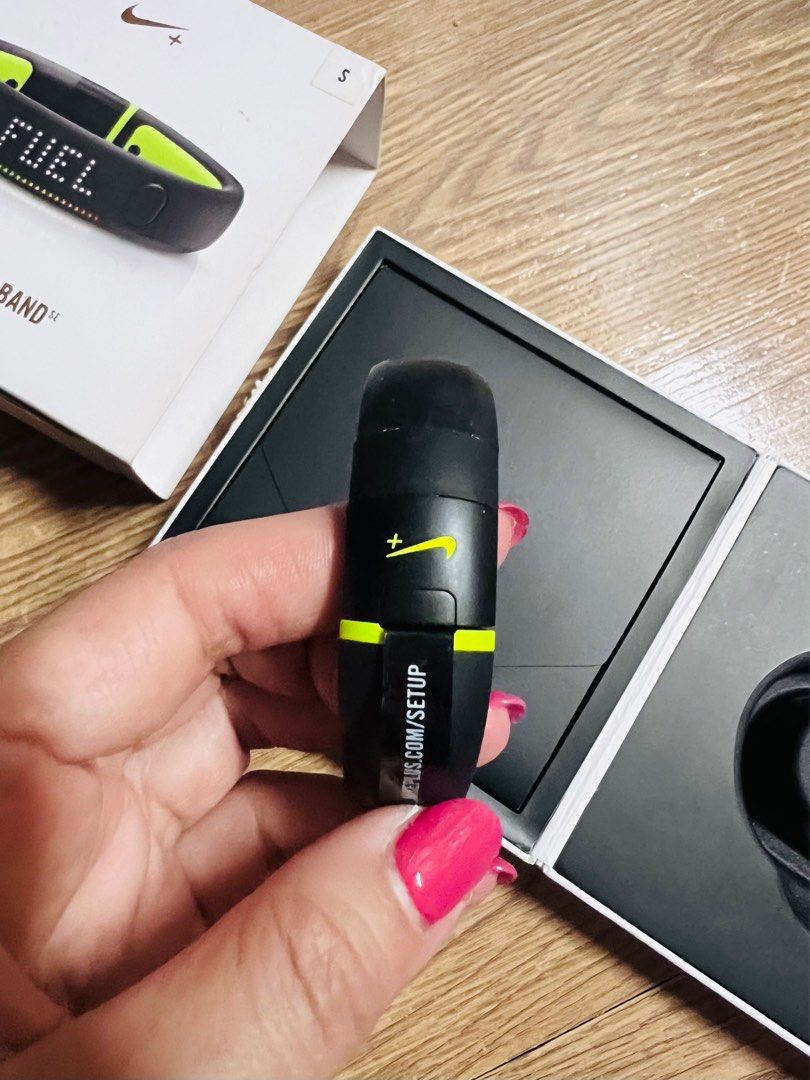 Nike Fuelband Size S Carousell