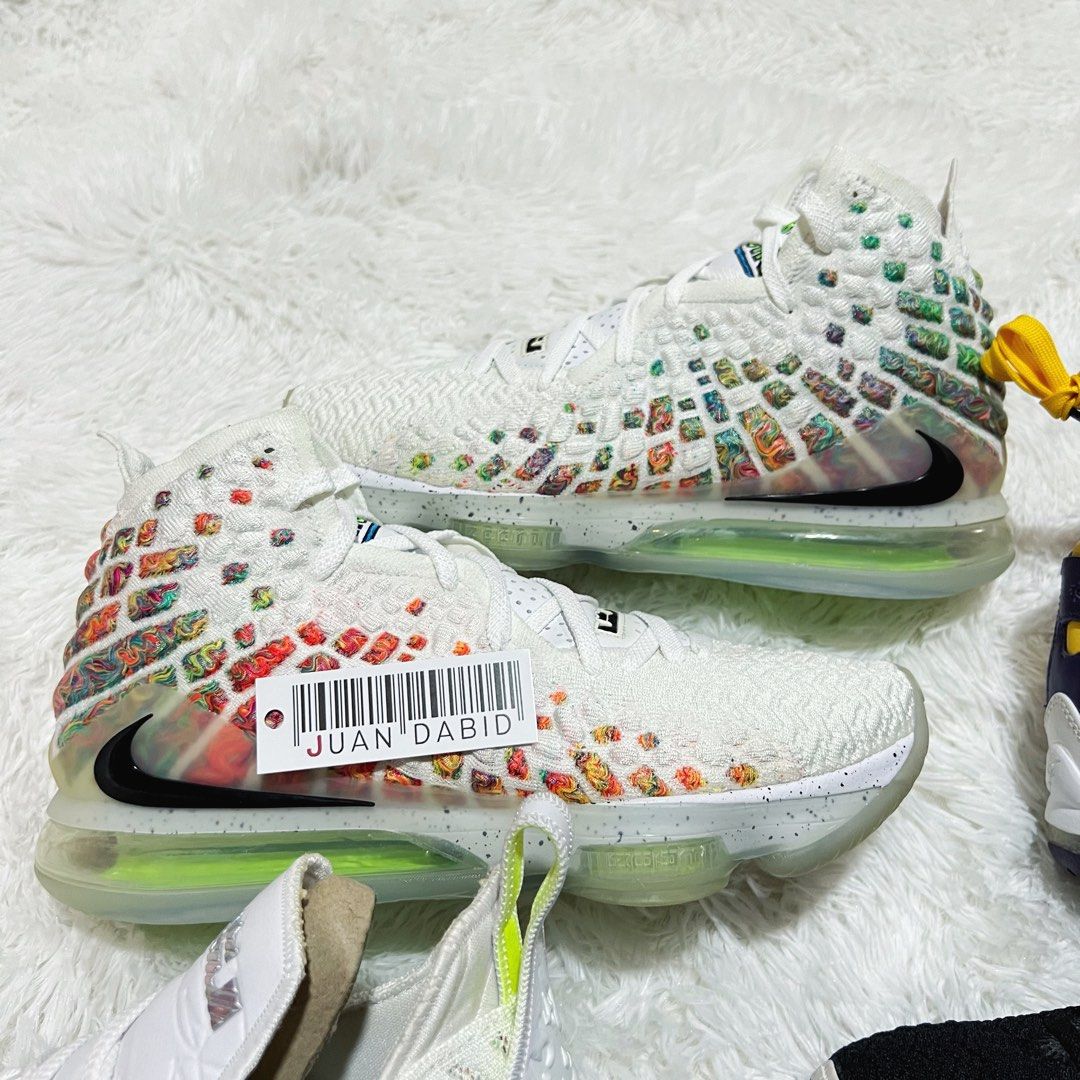 Lebron 17 blanche outlet